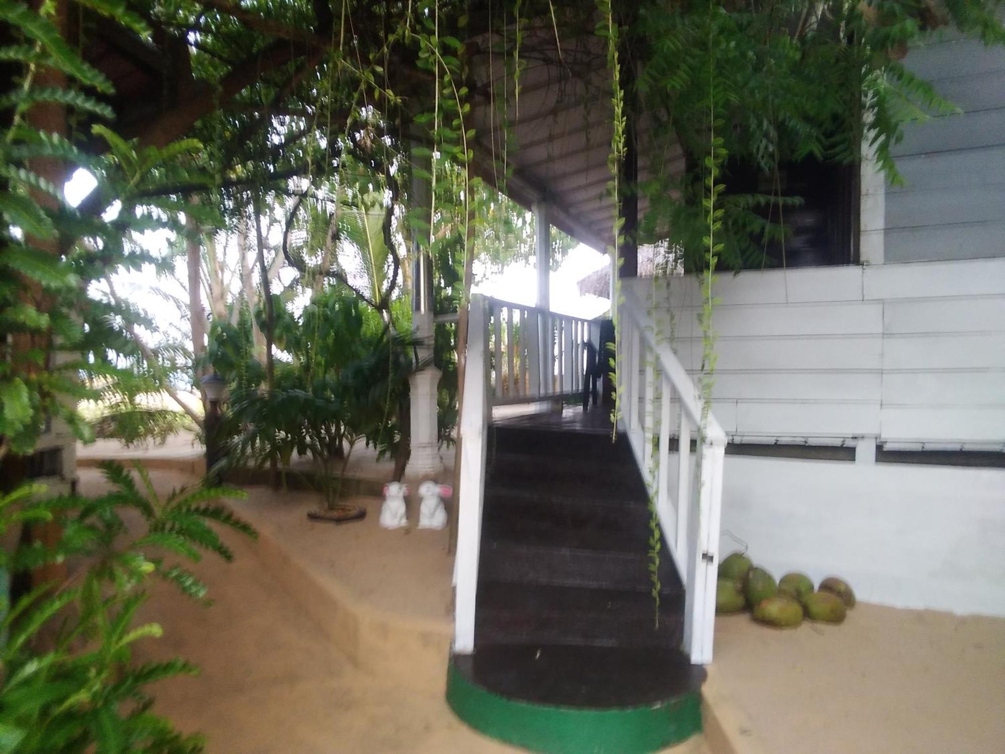 Little Pumpkin Cabanas Tangalle Exterior photo